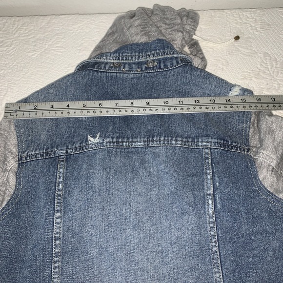 Free People Jacket Women's Size Medium Blue Denim Hoodie Long Sleeve Distressed - Picture 14 of 14